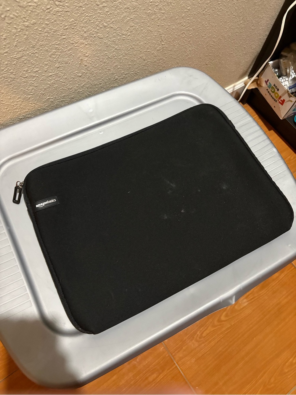 AmazonBasics Black Laptop Sleeve